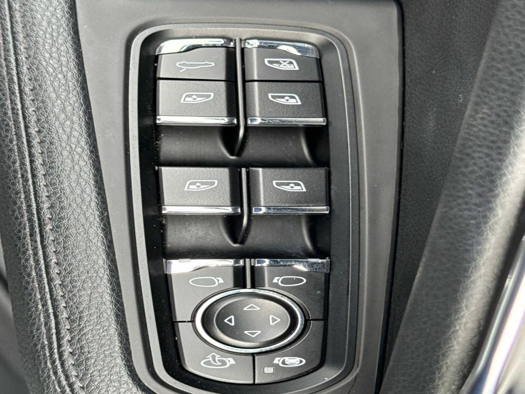 used 2020 Porsche Macan car, priced at $27,995