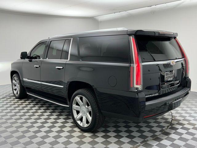 used 2020 Cadillac Escalade ESV car, priced at $38,895