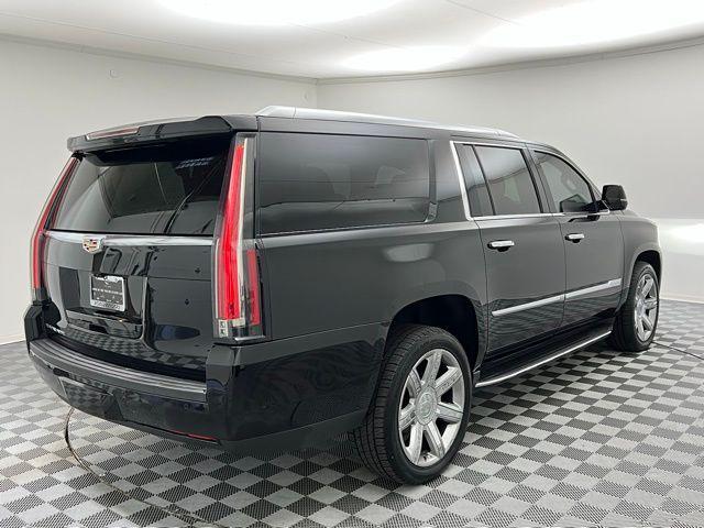 used 2020 Cadillac Escalade ESV car, priced at $38,895