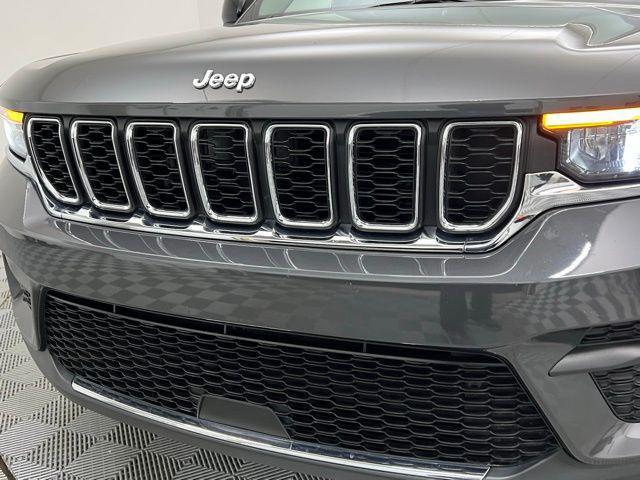used 2023 Jeep Grand Cherokee car, priced at $22,895