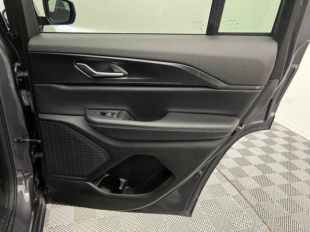 used 2023 Jeep Grand Cherokee car, priced at $22,895