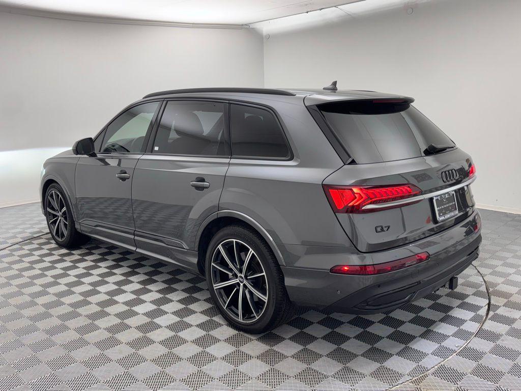 used 2021 Audi Q7 car, priced at $35,985