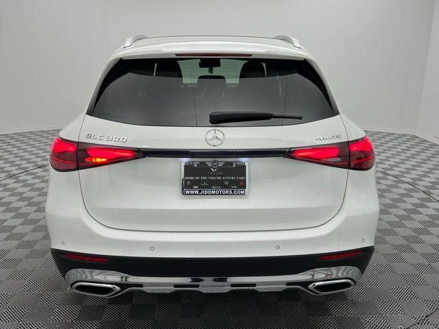 used 2024 Mercedes-Benz GLC 300 car, priced at $38,595