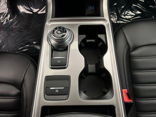 used 2024 Ford Edge car, priced at $20,795