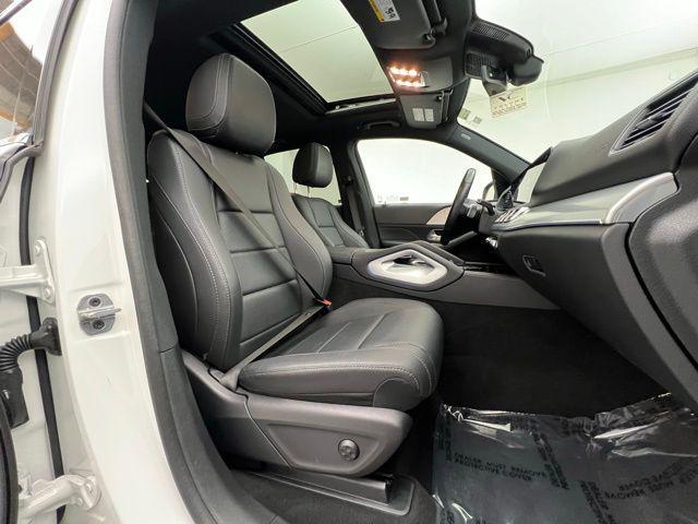 used 2024 Mercedes-Benz GLE 450 Plug-In Hybrid car, priced at $48,895