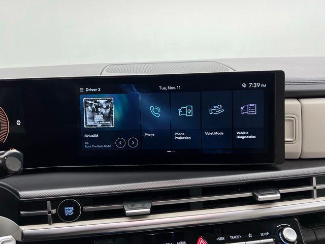 used 2024 Hyundai Santa Fe car, priced at $25,985