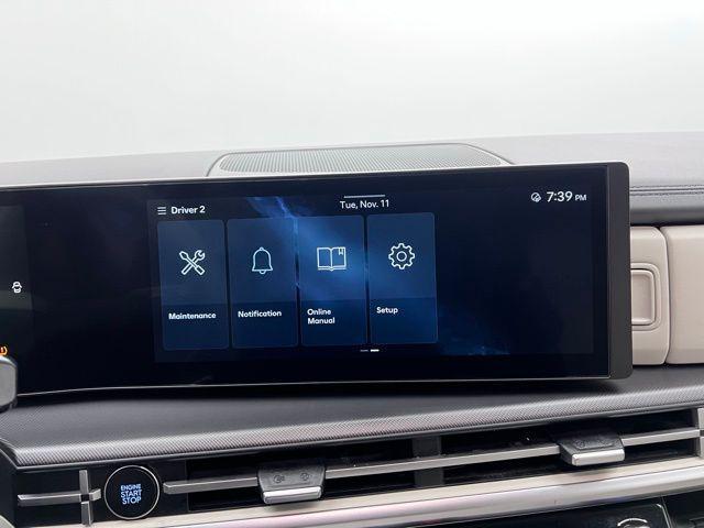 used 2024 Hyundai Santa Fe car, priced at $25,985