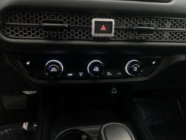 used 2025 Honda HR-V car, priced at $25,795