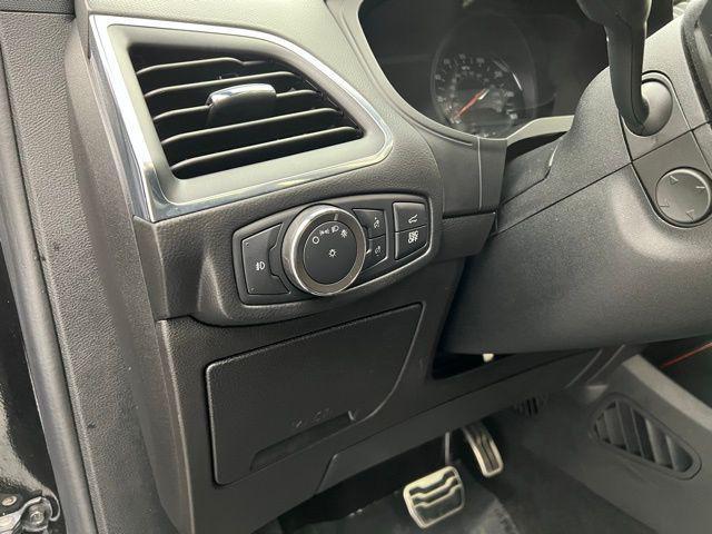 used 2022 Ford Edge car, priced at $27,985