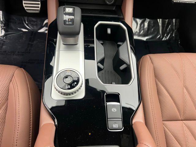 new 2025 Mitsubishi Outlander car, priced at $46,980