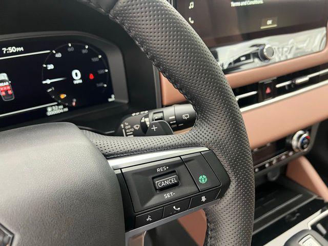 new 2025 Mitsubishi Outlander car, priced at $46,980