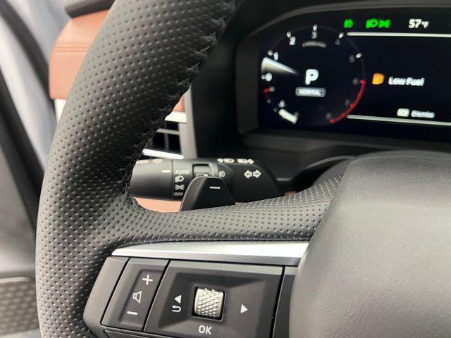 new 2025 Mitsubishi Outlander car, priced at $46,980