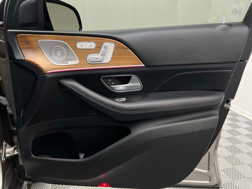 used 2022 Mercedes-Benz GLS 450 car, priced at $49,895