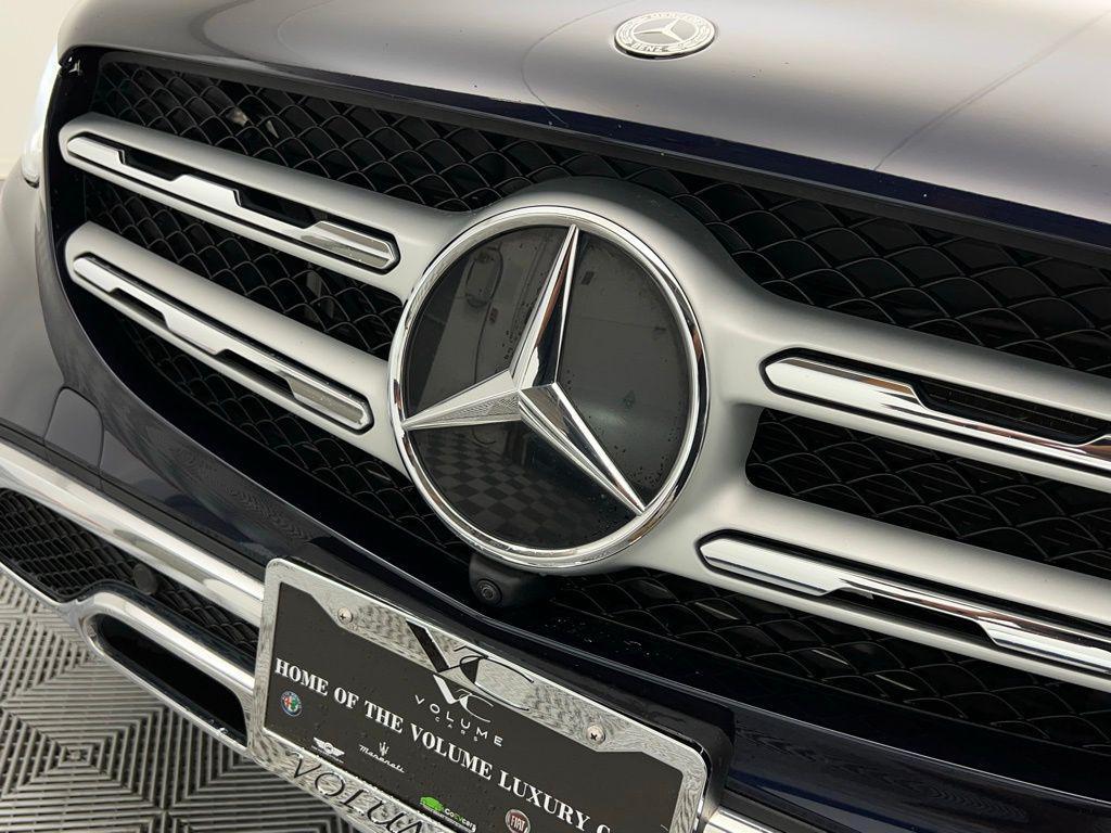 used 2021 Mercedes-Benz GLC 300 car, priced at $26,495