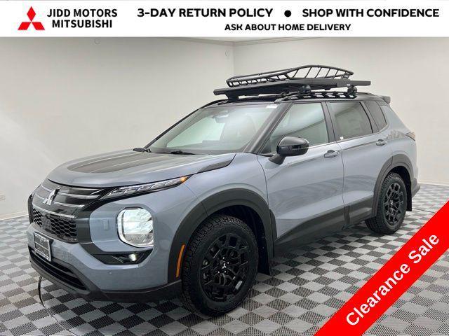 new 2025 Mitsubishi Outlander car, priced at $44,060