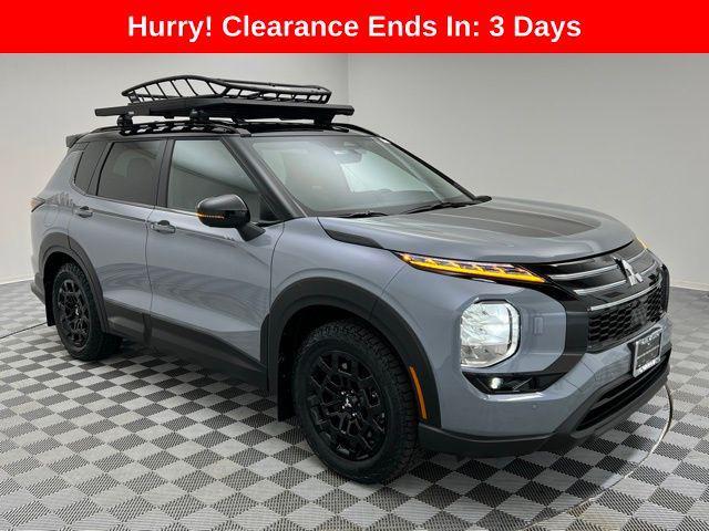 new 2025 Mitsubishi Outlander car, priced at $44,060