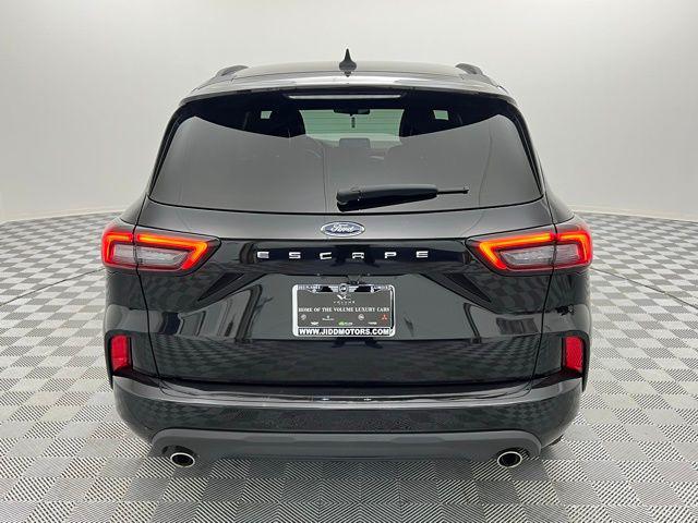 used 2024 Ford Escape car, priced at $17,985