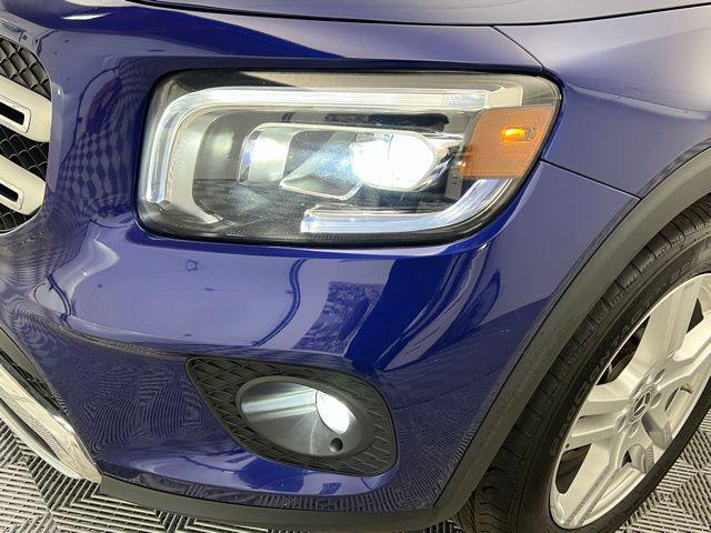 used 2021 Mercedes-Benz GLB 250 car, priced at $23,785