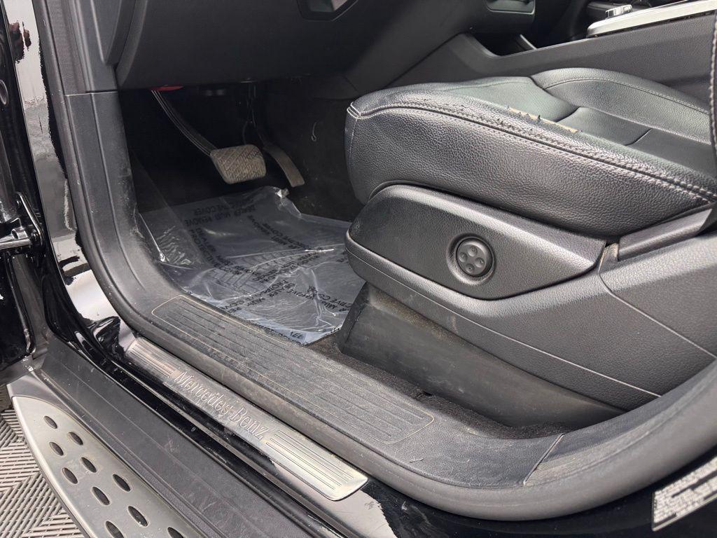 used 2013 Mercedes-Benz M-Class car, priced at $10,985