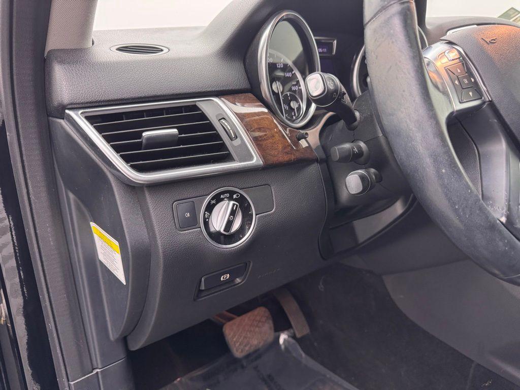 used 2013 Mercedes-Benz M-Class car, priced at $10,985
