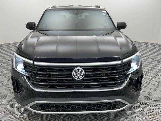 used 2024 Volkswagen Atlas Cross Sport car, priced at $27,895