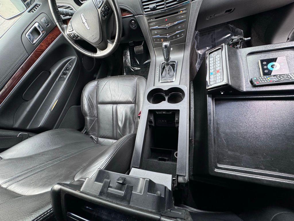 used 2015 Lincoln MKT car, priced at $29,995