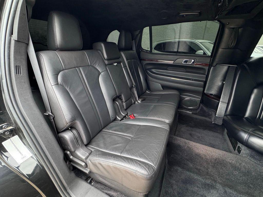 used 2015 Lincoln MKT car, priced at $29,995