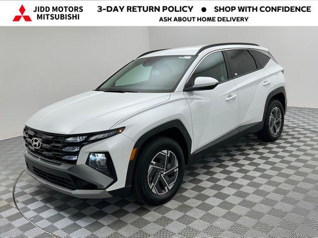 used 2025 Hyundai TUCSON Hybrid car, priced at $24,795