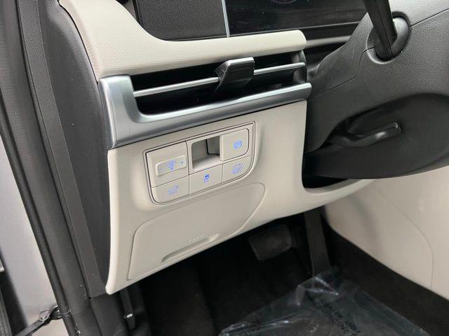 used 2025 Hyundai TUCSON Hybrid car, priced at $24,985