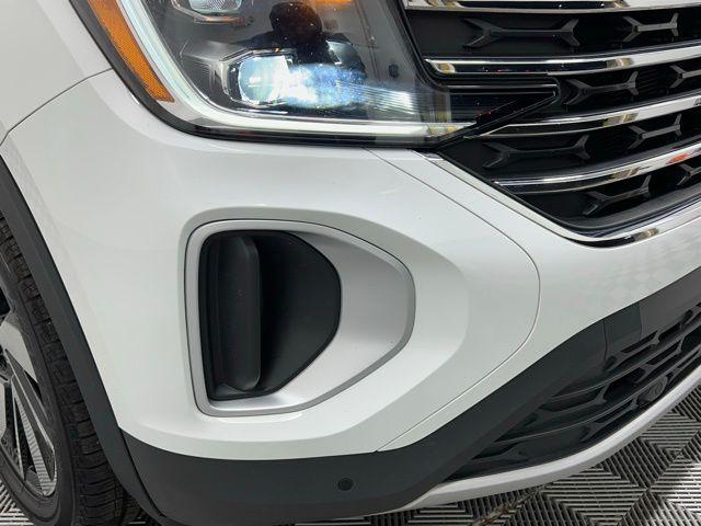 used 2024 Volkswagen Atlas car, priced at $26,985