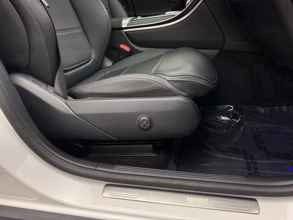 used 2024 Mercedes-Benz GLC 300 car, priced at $38,795