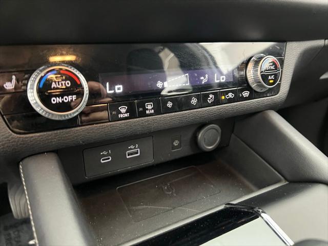 used 2024 Mitsubishi Outlander car, priced at $25,985