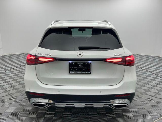 used 2023 Mercedes-Benz GLC 300 car, priced at $30,985