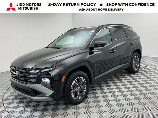 used 2025 Hyundai TUCSON Hybrid car, priced at $25,895