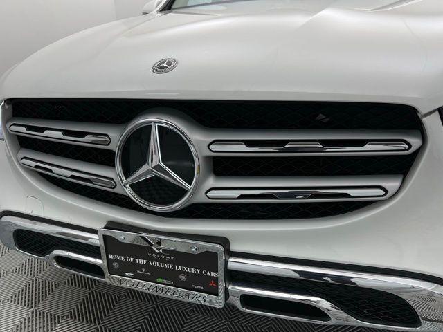 used 2020 Mercedes-Benz GLC 300 car, priced at $27,295