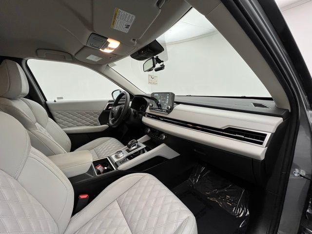 used 2022 Mitsubishi Outlander car, priced at $25,795