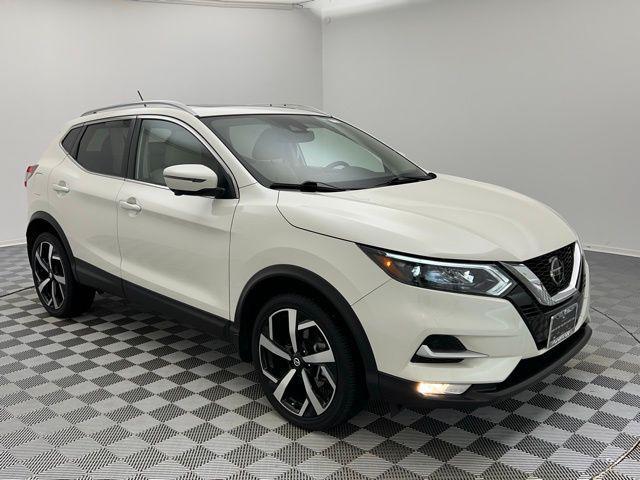 used 2020 Nissan Rogue Sport car, priced at $20,985