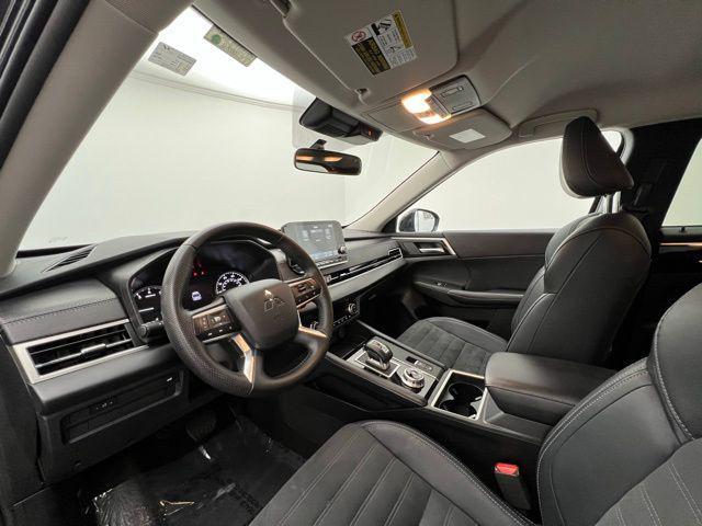 used 2024 Mitsubishi Outlander car, priced at $24,985