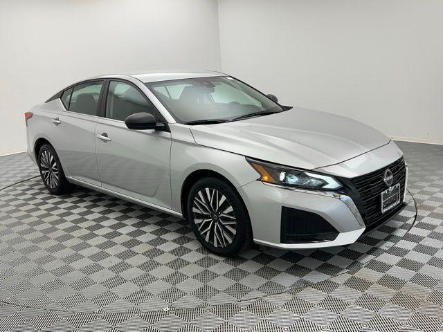 used 2024 Nissan Altima car, priced at $17,895