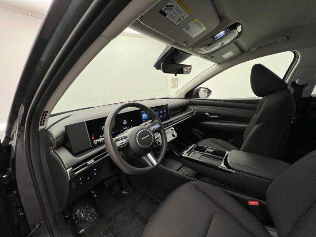 used 2025 Hyundai TUCSON Hybrid car, priced at $25,595
