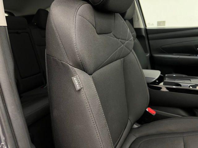 used 2025 Hyundai TUCSON Hybrid car, priced at $25,595