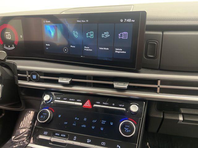 used 2024 Hyundai Santa Fe car, priced at $25,895