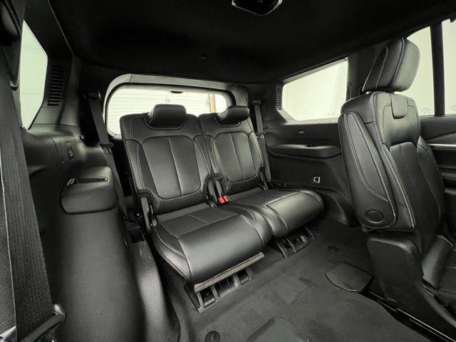 used 2024 Jeep Grand Cherokee L car, priced at $30,985
