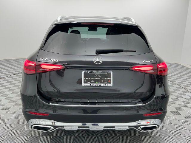 used 2024 Mercedes-Benz GLC 300 car, priced at $37,495