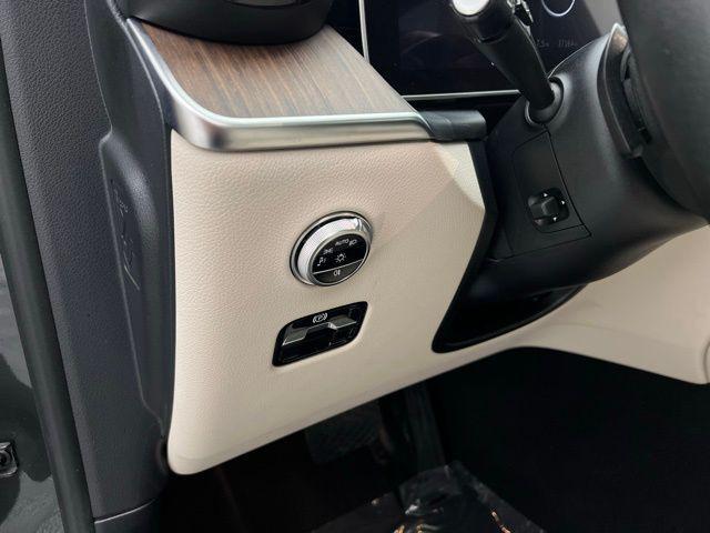 used 2024 Mercedes-Benz GLC 300 car, priced at $37,495