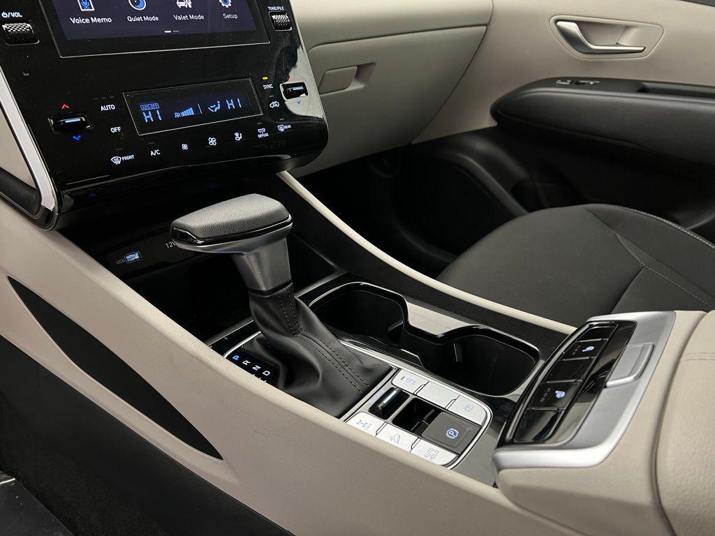 used 2024 Hyundai Tucson car, priced at $18,895