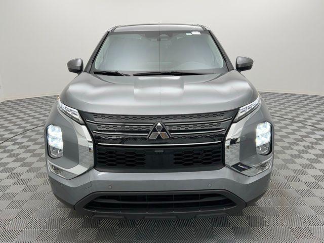 used 2024 Mitsubishi Outlander car, priced at $24,885