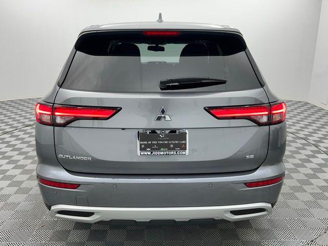 used 2024 Mitsubishi Outlander car, priced at $24,885