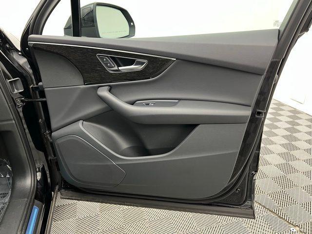 used 2021 Audi Q7 car, priced at $27,985