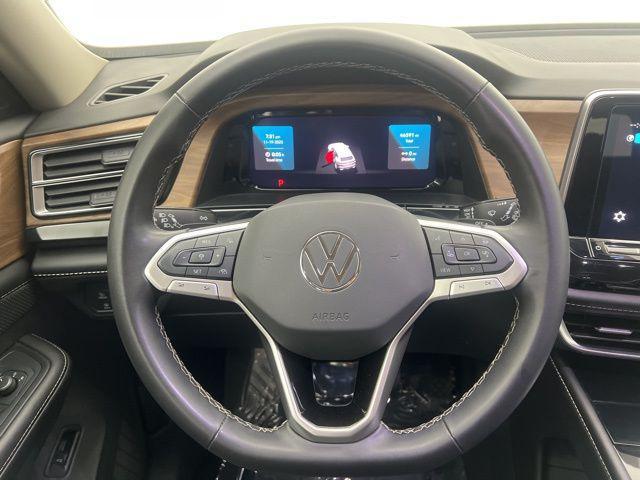 used 2024 Volkswagen Atlas car, priced at $26,895